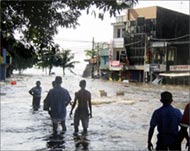 The death toll from the tsunamiin Sri Lanka may exceed 29,000