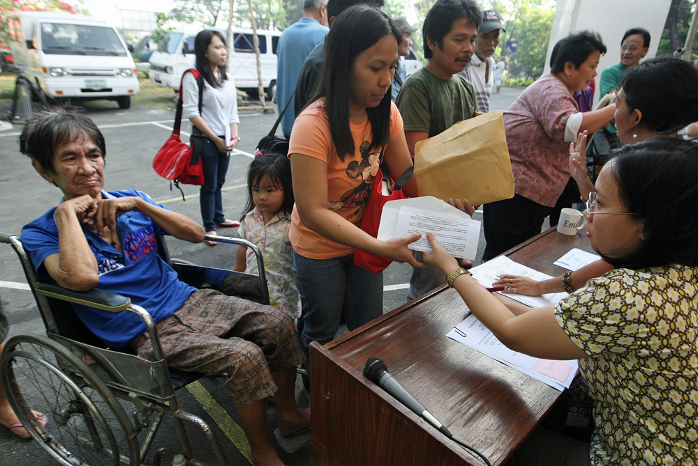 Al Jazeera Correspondent - Imelda and Me - gallery