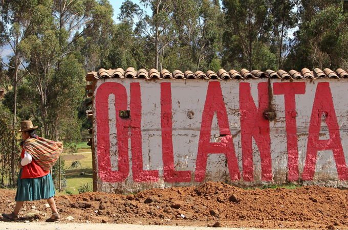 Listening Post - Political journalism in Peru