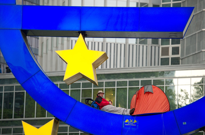 Inside Story - Will the eurozone collapse?