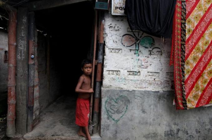 India Below the Poverty Line (BPL)