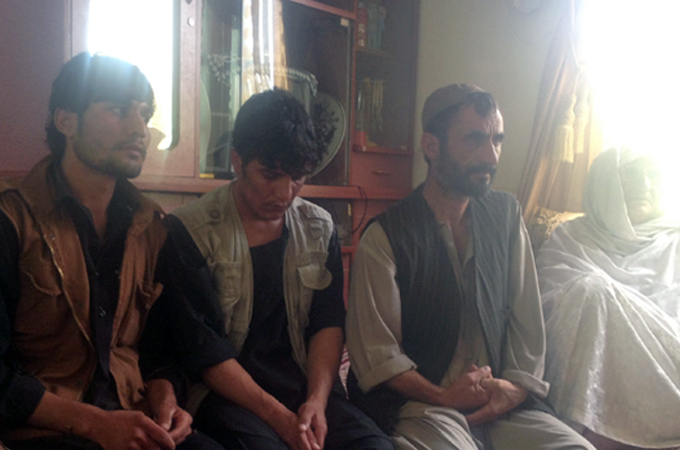 Afghan children continue to bear conflict''s brunt