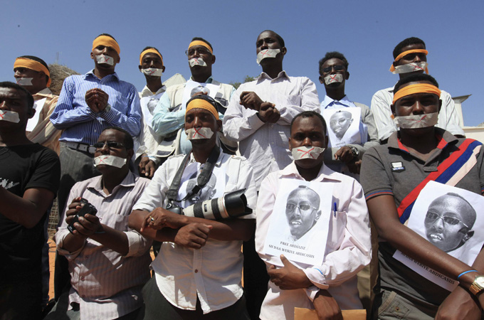 Somali journalist jailed