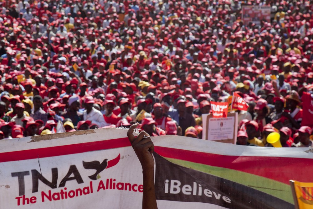 Uhuru Park in downtown Nairobi was a sea of red on Saturday as thousands of supporters of The National Alliance party gathered for the last rally before the general election.