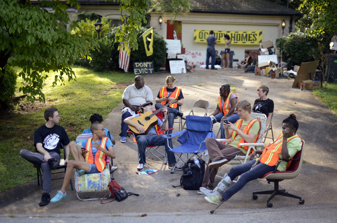 Evicted homeowner protests foreclosure