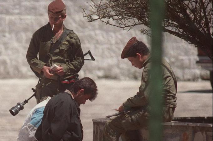 RETRO-ISRAEL-INTIFADA-ISRAELI SOLDIERS