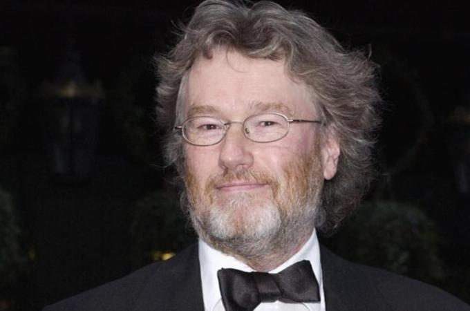 "Just this past summer in the Daily Mail,  the obituary for best-selling Scottish author Iain Banks read that he had "lost his battle" with gall bladder cancer." [AP]