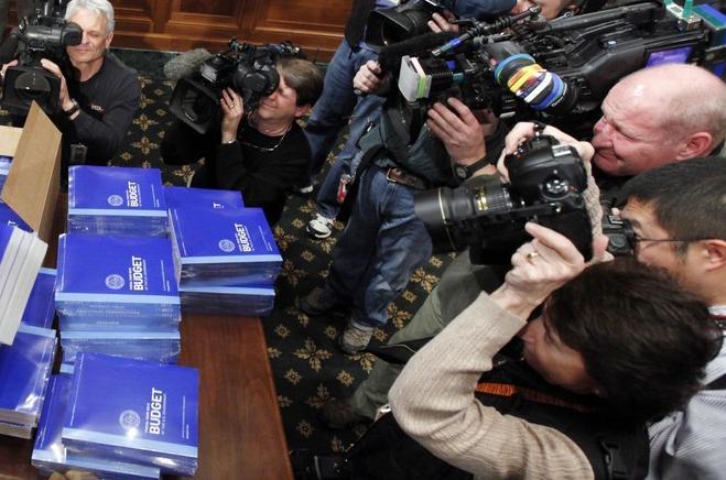 Polls show that Americans are very confused about the budget and greatly overestimate small areas of spending [Reuters]