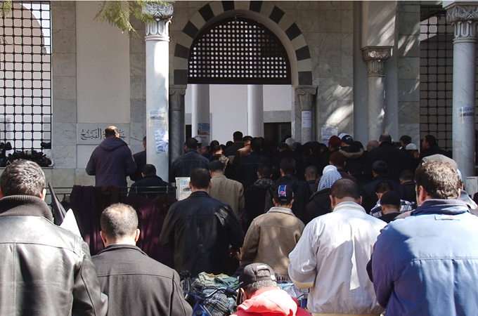 The El Fatah mosque in Tunis is one of the largest Salafist mosques in the country [Aymen Ben Mansour/Al Jazeera]