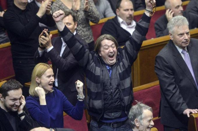 The Ukrainian people's victory notwithstanding, doubt clouds the future of the Kiev government, write the authors [Reuters]