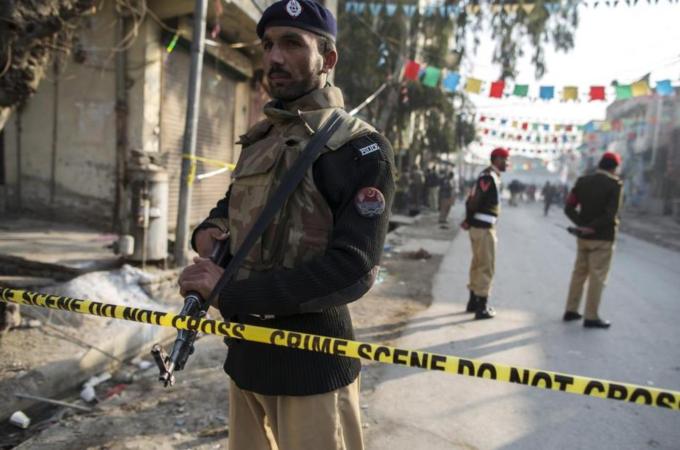 A suicide bomber killed 10 people in a market near the army headquarters in Rawalpindi [Reuters] 