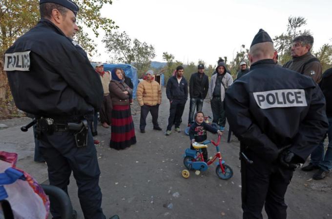 Roma people continue to face illegal evictions in Europe [Reuters]