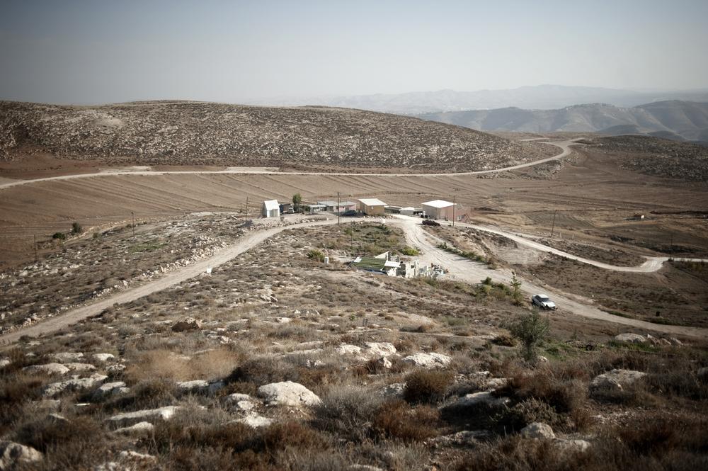 <p>Residents of Neve Erez do not carry automatic weapons. No private security firm oversees its entrance, and there is no fence enclosing its perimeter. Cofounder Tahilla Cohen tells Al Jazeera: (***)There have been several very violent incidents at heavily secured settlements near Neve Erez, which goes to show that having a fence doesn(***)t help. If you feel you need a fence, you are constantly in a state of defence ... all your actions become motivated by fear.(***)</p>