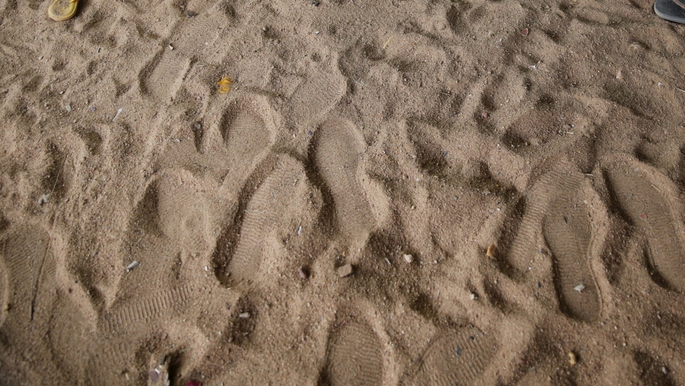 Wider Image - Smuggled through Niger