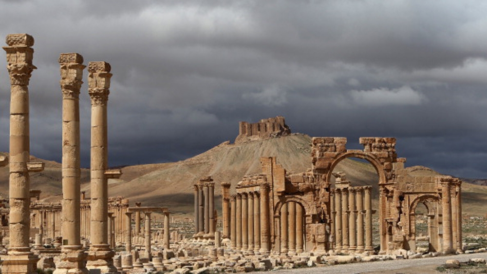 A picture taken on March 14, 2014 shows a partial view of the ancient oasis city of Palmyra, 215 km northeast of Damascus [Joseph Eid/AFP]
