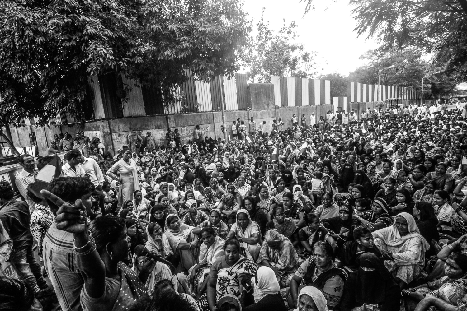 Police Violence in Mumbai Against Social Housing Activists/ DO NOT USE/RESTRICTED