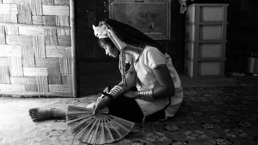 Magazine Image - The girl in the postcard - Please do not use