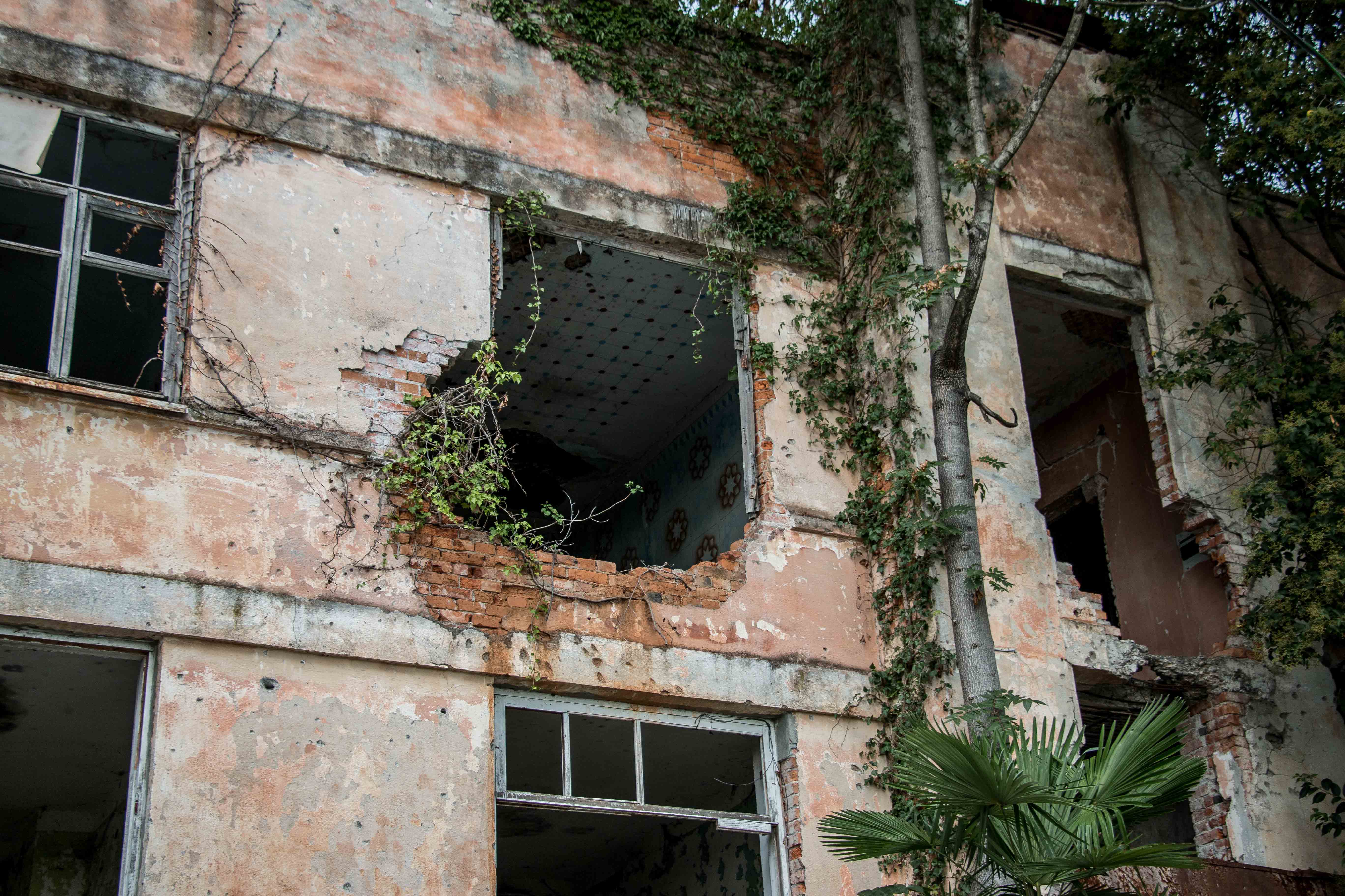 Ashley Hamer / DO NOT USE/ RESTRICTED