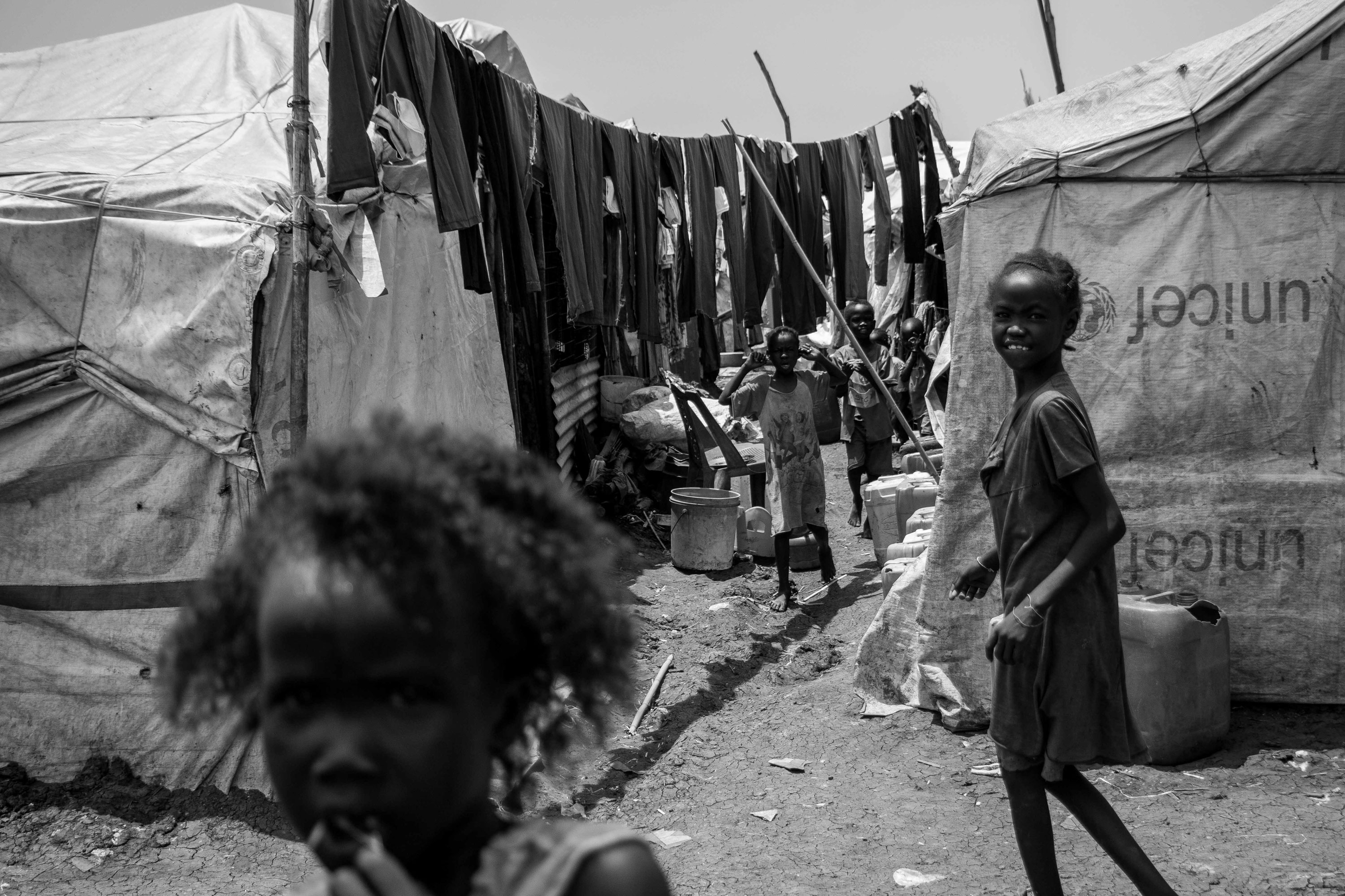 Please DO NOT USE/ WOMEN MAKE CHANGE