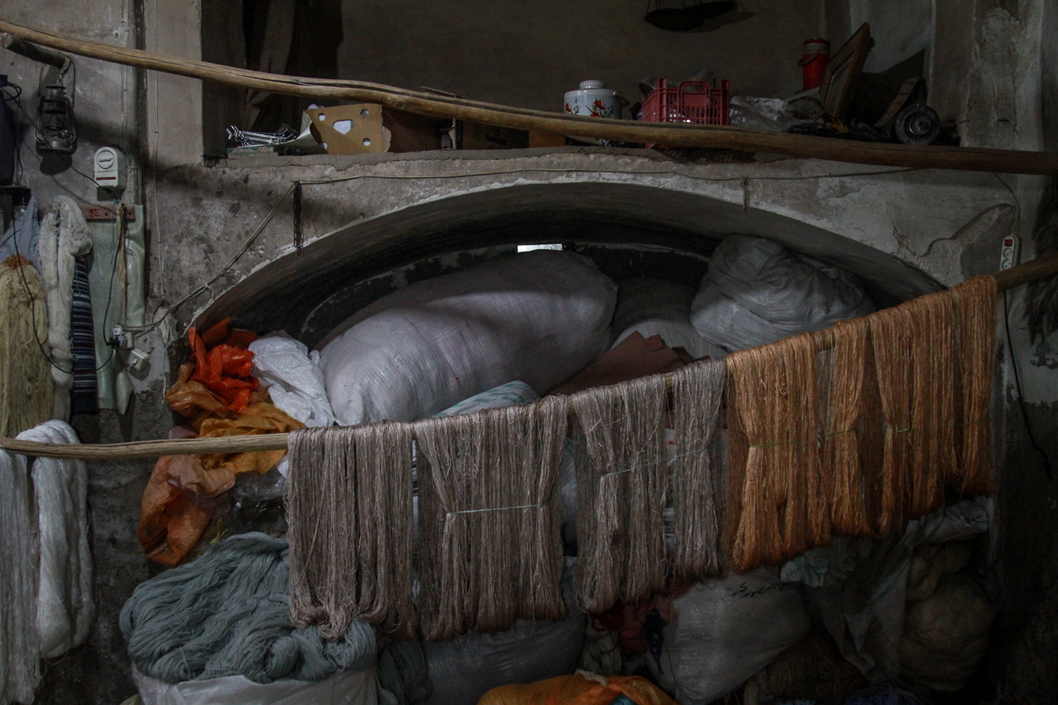 Persian carpets/ DO NOT USE/ RESTRICTED