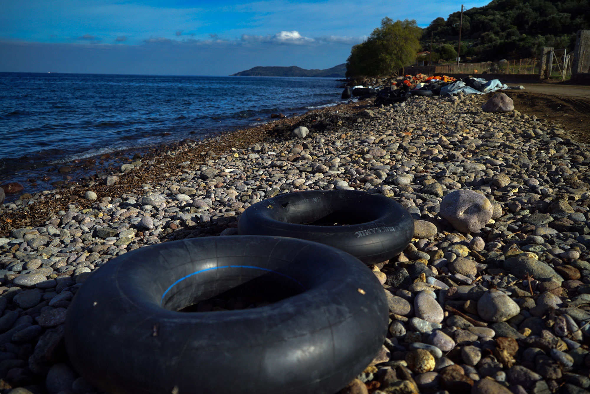 Lesbos Boats/ [Sorin Furcoi/Al Jazeera]