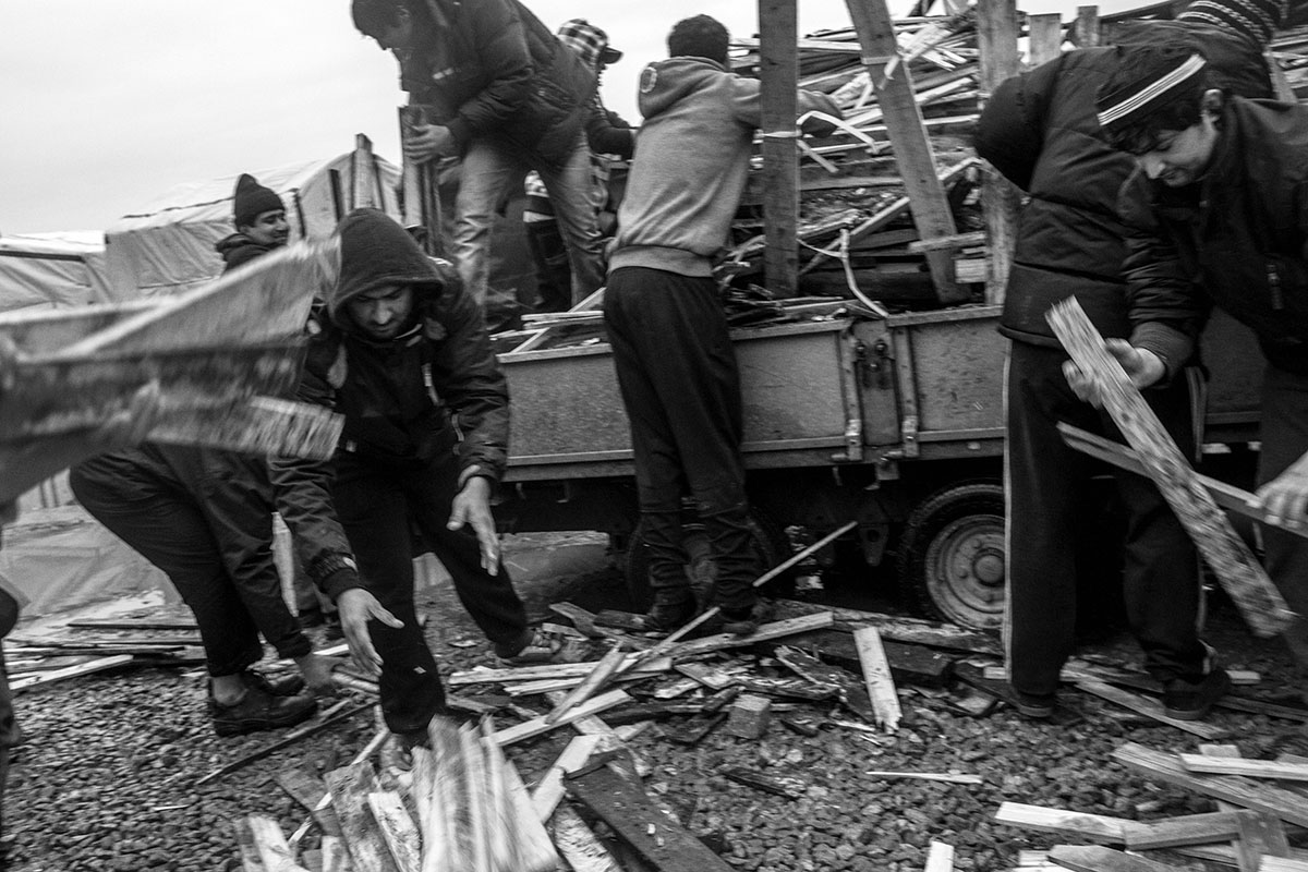 The Jungle/ Calais/ Please Do Not Use