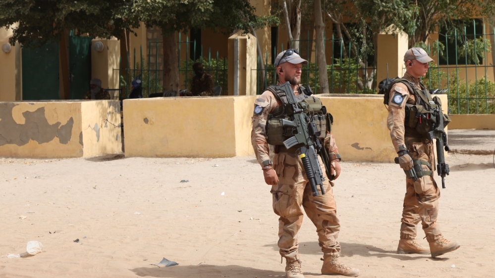UN soldiers on patrol in Timbuktu in January 2016  [Baba Ahmed/AP]