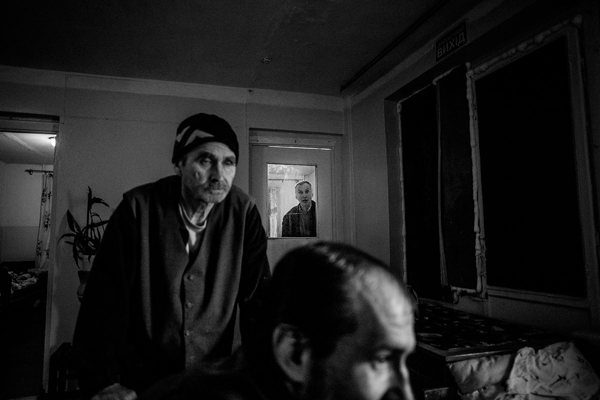 Please Do Not Use/ Refugee Minds