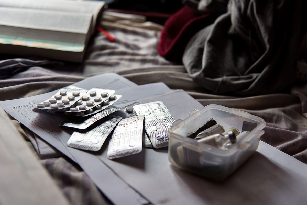 Waiting for the sea/ Please Do Not Use