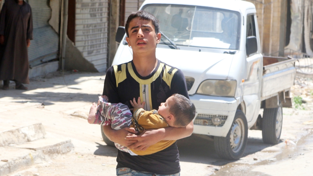 Locals and rescue workers have struggled to evacuate civilians from the sites of air strikes  [Abdalrhman Ismail/Reuters]