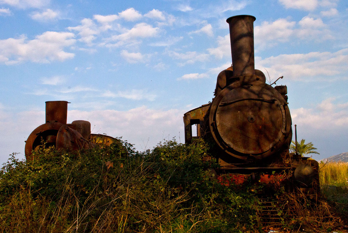 A Voyage Along Lebanon’s Nonexistent Railways/ Please Do Not Use