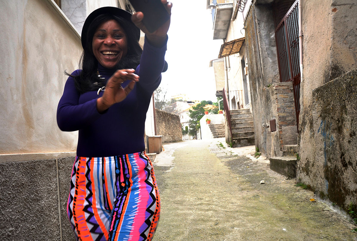 Refugees are welcome to Riace/ Please Do Not Use