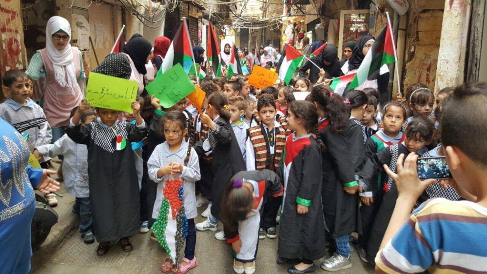 Palestinian children in Shatila refugee camp in the south of Lebanon. The camp hosts more than 9.842 refugees, according to the UN  [Ziad Mekdadi, Palestinian Youth Network]