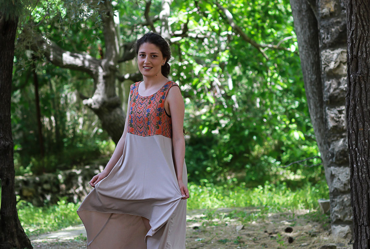 Taita Leila/Please Do Not Use