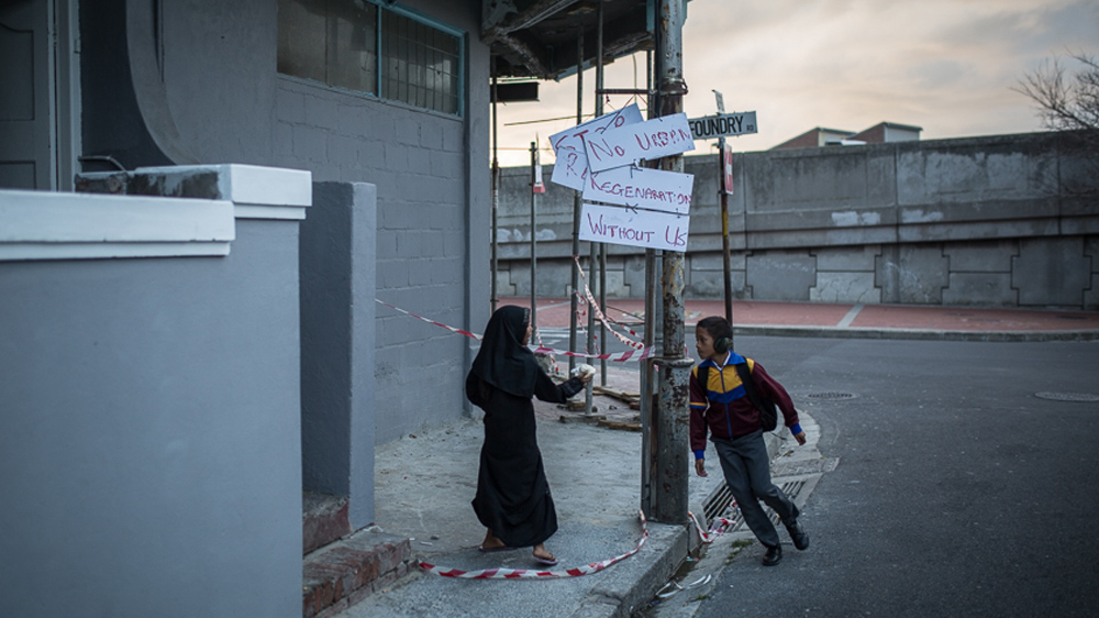 Children play outside Dreyer’s current home in Salt River.
