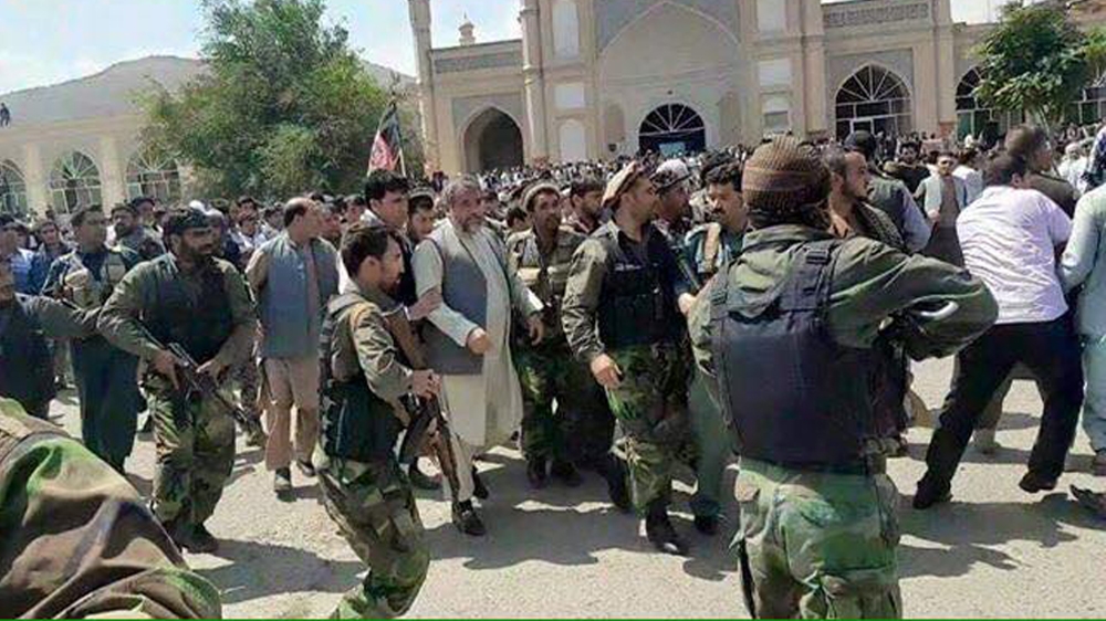 Security came out in force to try and ease tensions amid a dispute over King Kalakani's burial [Al Jazeera]