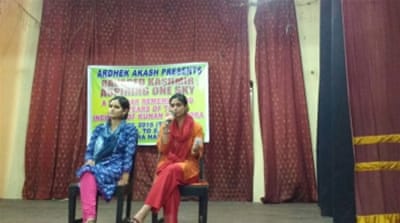 Butt and Natasha Rather speak about the effect of militarisation in Kashmir [Urvashi Sarkar/Al Jazeera] 