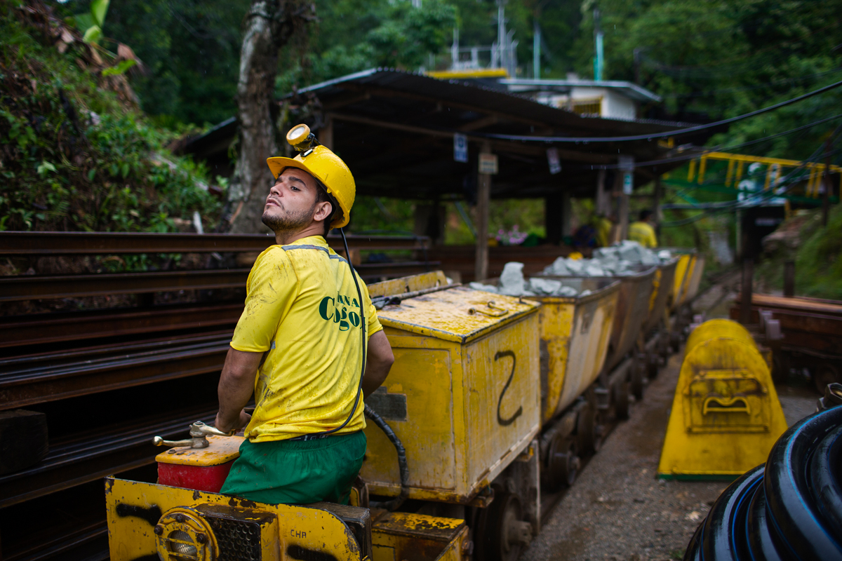 Blood gold in Colombia/ Please Do Not Use
