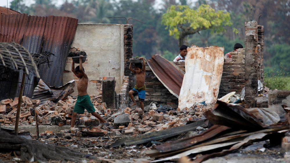 Rohingya face severe restrictions on travel and access to healthcare [Soe Zeya Tun/Reuters]