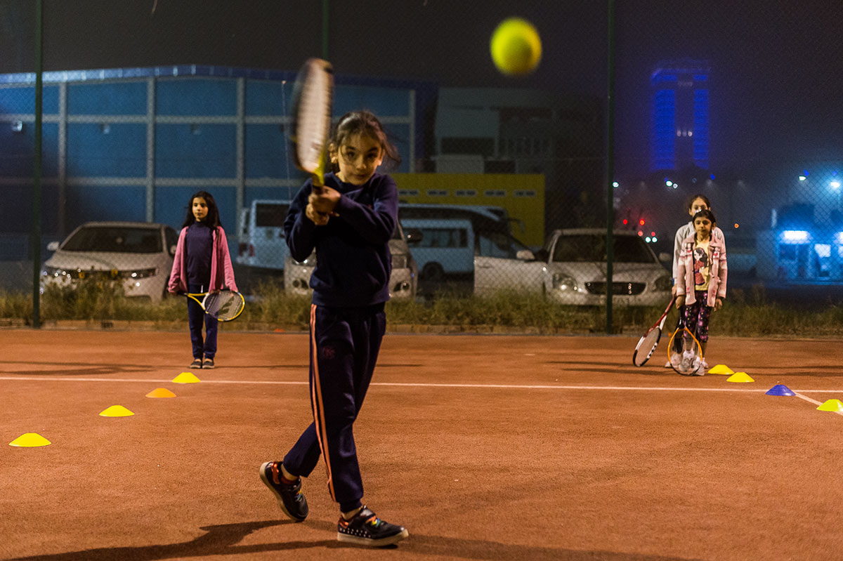 Duhok Female Tennis Club /Please Do Not Use