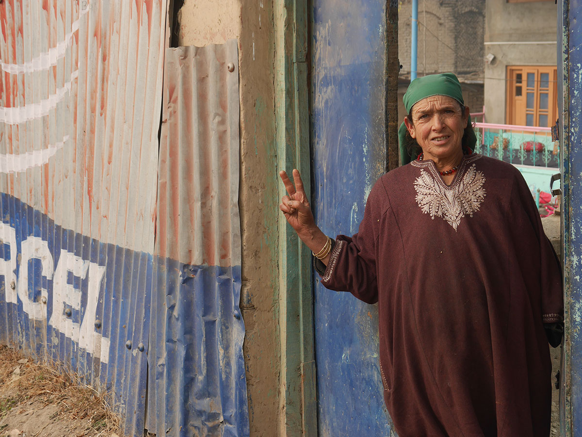 Kashmir / Please Do Not Use