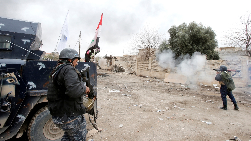 Iraqi police advance on ISIL-held territory