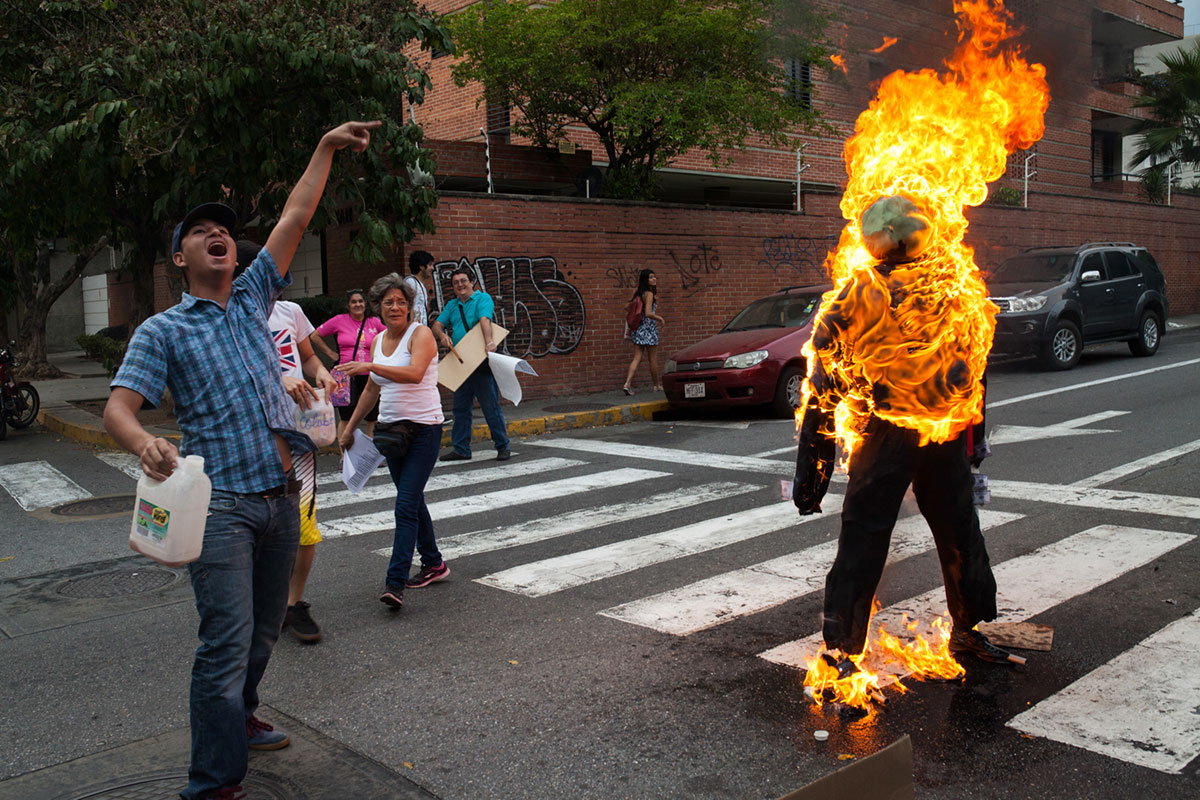 Venezuela’s No Bread and Circus/ Please Do Not Use