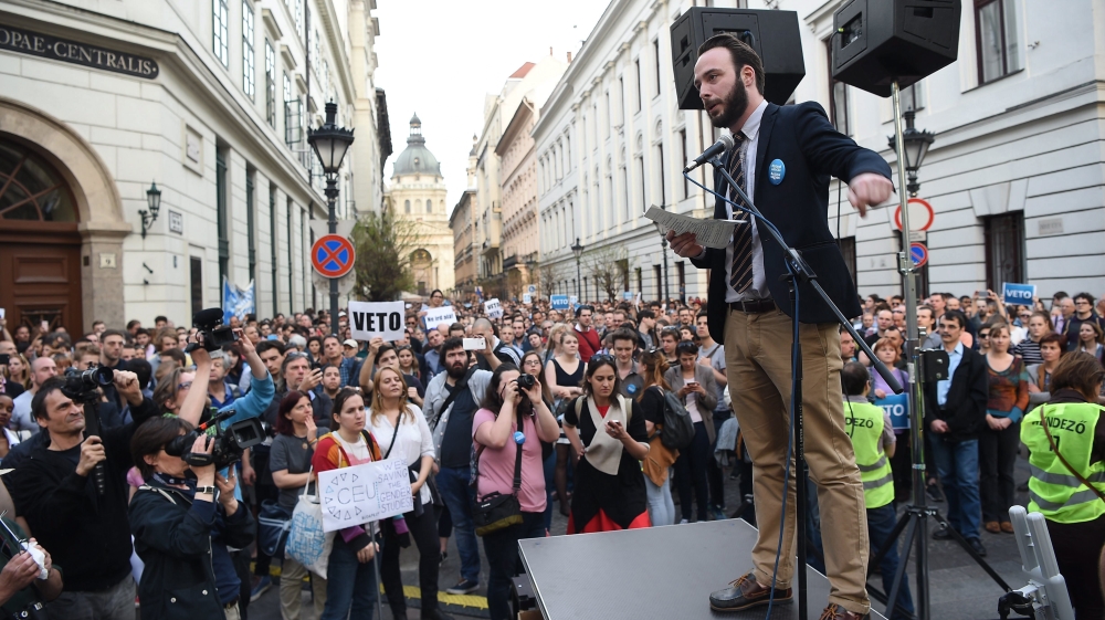 Protest against amendment regulating activities of foreign universities in Hungary