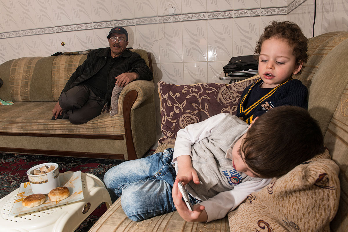 How displaced people in Iraq live/ Please Do Not Use