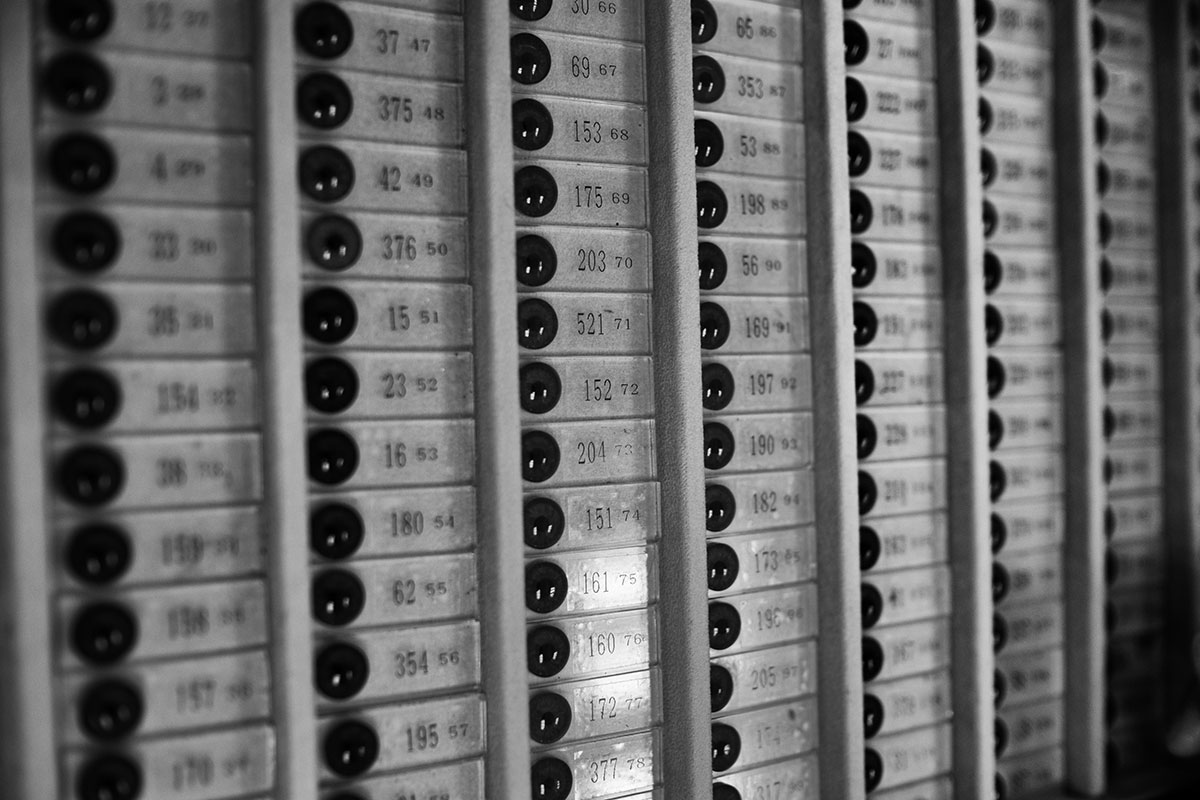 Phantom country syndrome/Please Do Not Use