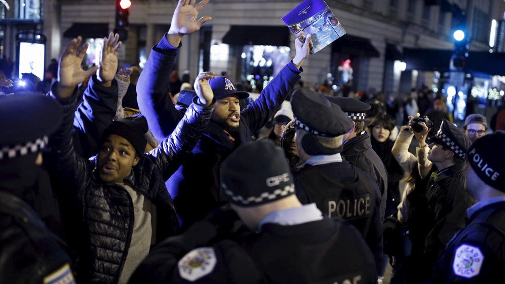 The killing of McDonald prompted massive protests throughout Chicago [Andrew Nelles/Reuters]