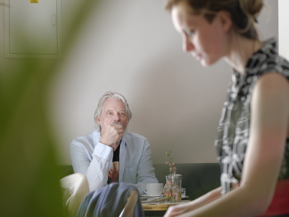 Dobre Dobre: A coffeehouse for Slovakia''s homeless