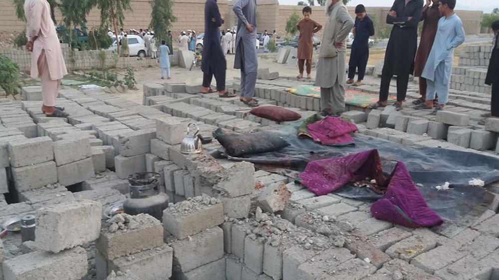 Ziyar Gul was at work with his sons when the incident occurred [Azizullah Aziz/Al Jazeera]