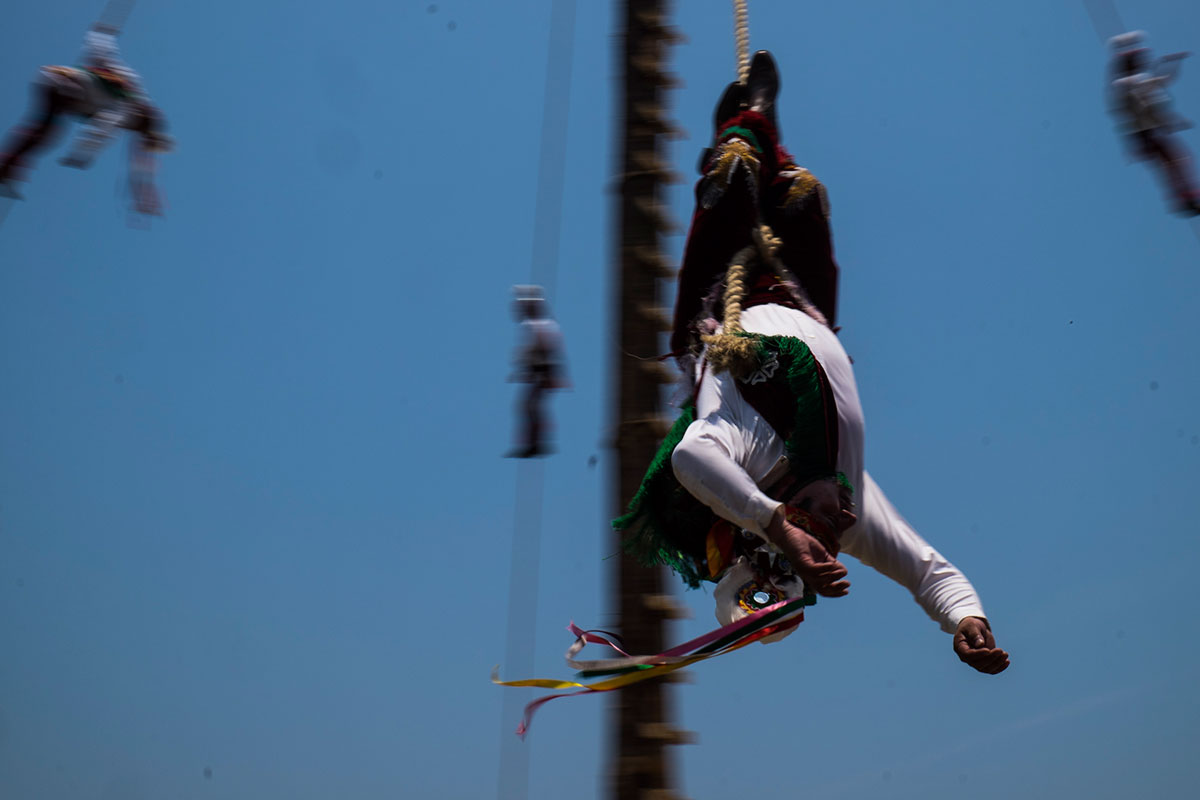 Under the wings of Unesco: Ritual flying in magical Cuetzalan/ Please Do Not Use